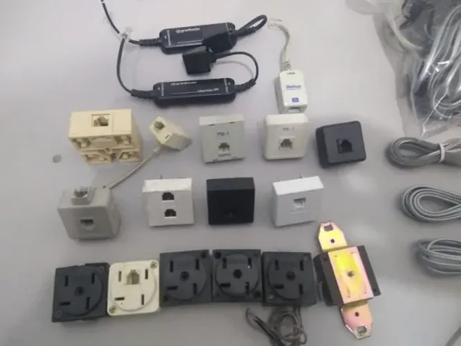 kit diversas adaptadores telefone tomada rj11, cabos e micro filtros