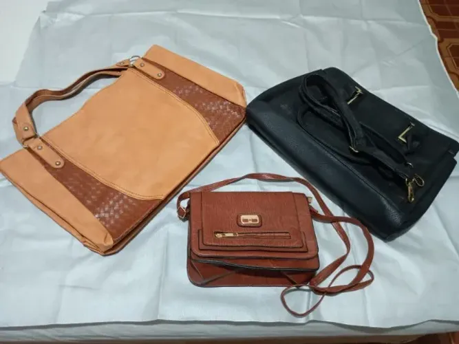 BOLSAS COURO SINTÉTICO - 3 MODELOS - SEMI NOVAS
