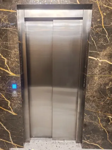 Polimento de Elevador e Aço Inox