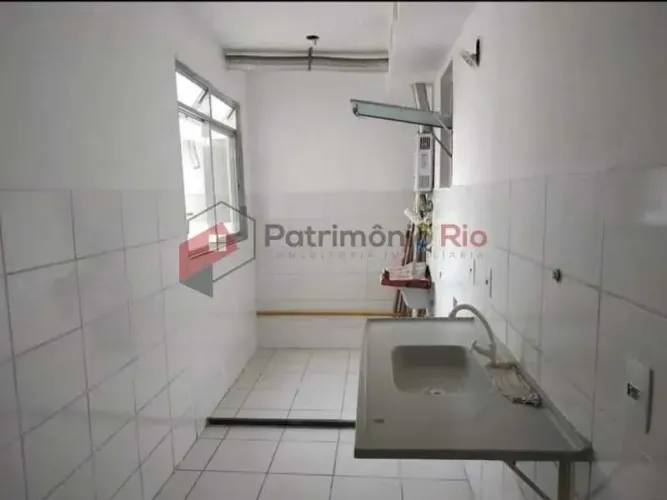 Completo Zona Norte, apartamento 2qtos, garagem.