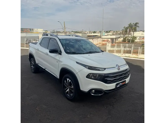 Fiat Toro Volcano 2.4 16V Flex Aut. 2019
