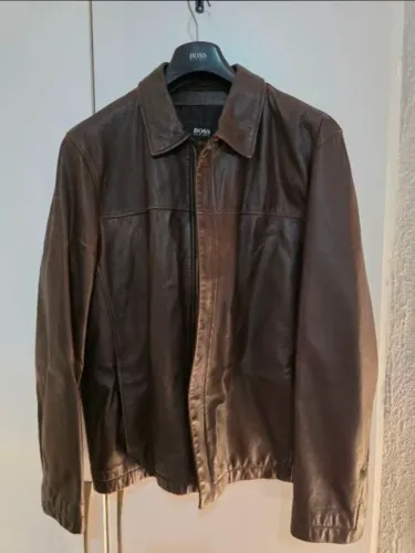 Hugo Boss - Jaqueta em couro marrom legítima 