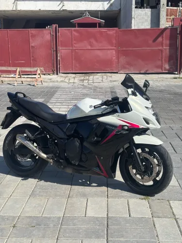 Suzuki Gsx 650F