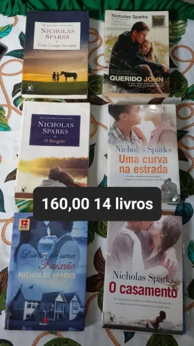 Desapegando de Coleções de livros