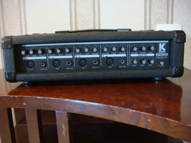 Amplificador Kustom (kit) Kpm-4060 Caixas Ksc-10 Usado cod. P-74