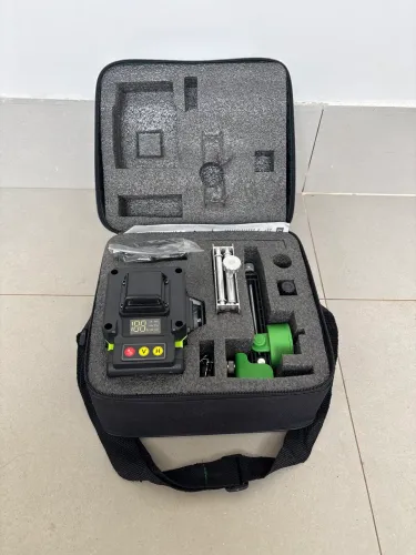 Nível a laser verde HILDA 4D 