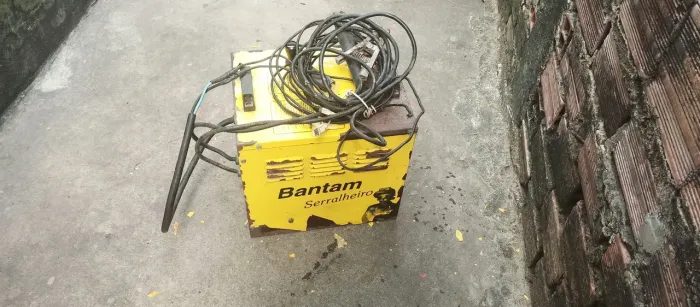 Solda Elétrica Bantam Serralheiro