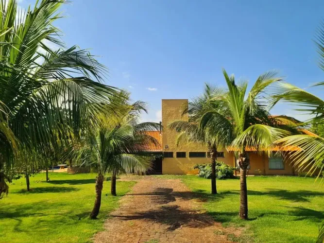 Chácara à venda em Ibiporã, Chácaras Itaúna , com 2 quartos, com 5000 m²