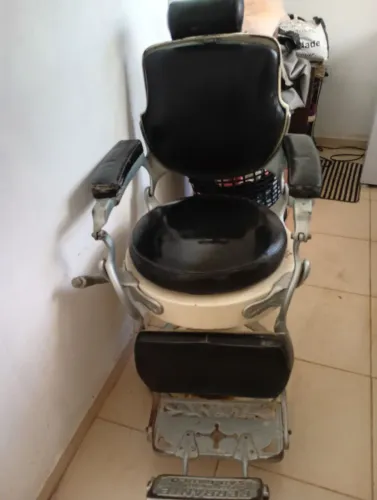 Cadeira barbeiro ferrante