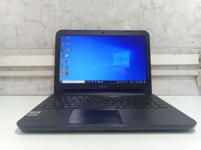 Notebook Dell i3