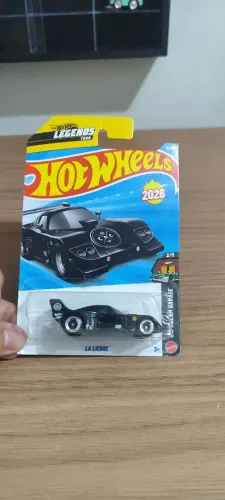 Miniaturas de carros Hotwheels novos e de coleção selecionadas