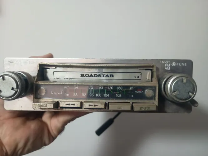 Rádio Antigo Roadstar