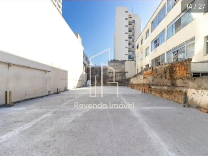 Terreno à venda em Santana, São Paulo-SP com 450m² de área. Aproveite essa oportunidade!