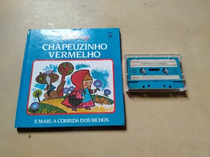 Chapeuzinho Vermelho + A Corrida dos Bichos - Clássicos Disney Fita K7 e Livreto