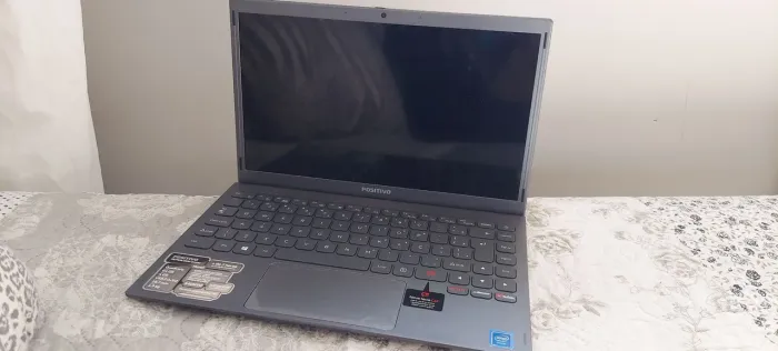 Notbook positivo motion gray Q464C
