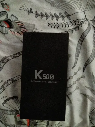 Vendo LG k50s 