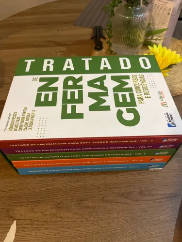 Tratado de enfermagem