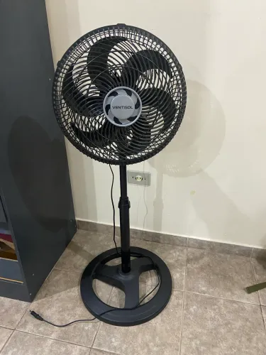 Vende-se ventilador ventisol