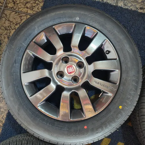 RODAS FIAT STRADA ADVENTURE ARO 16 4X98 ORIGINAIS E PNEUS 205/60
