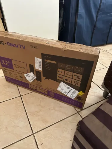 Smart tv 32 polegadas nova ROKU