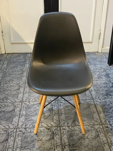 cadeira eames eiffel