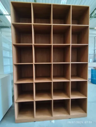 Colmeia Amadeirada MDF - Moveis sob encomenda