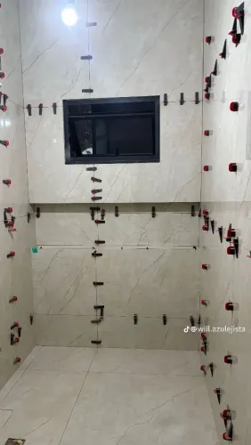 Acabamentos de Massa plástica