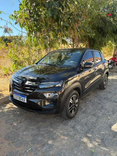 Renault Kwid Intense 1.0 Flex 12V 5P Mec. 2023