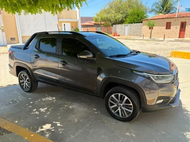 Fiat Strada Volcano 1.3 Flex 8V CD Aut. 2023