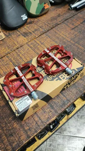 Pedais DaBomb Double Cross