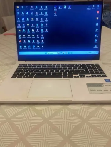 Notebook Samsung E20 + SSD 480 (para sair rápido , entrego no rio e em Niterói)