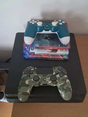 Playstation 4 ps4 com 2 controles e 3 jogos