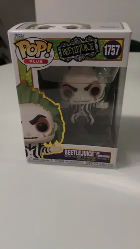 Funko Pop Plus #1757 - Beetlejuice on Tombstone ?