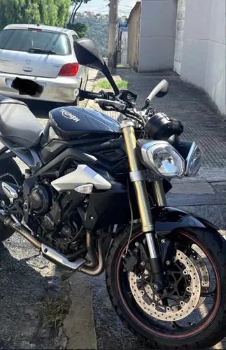Triumph Street Triple 675 - 2016