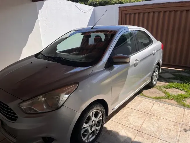Ford KA+ Sedan 1.5 SEL 16V Flex 4P 2015