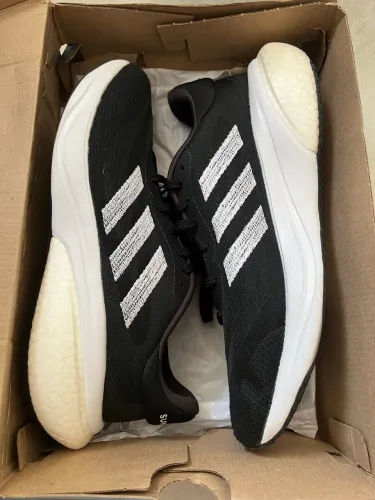 Tênis Adidas Supernova 3