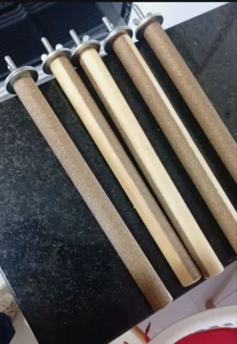 Poleiros com lixa para viveiro, gaiola de calopsita, canário, papagaios etcp