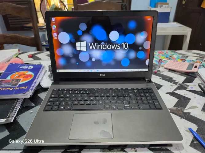 Notebook Dell i3 16GB-RAM