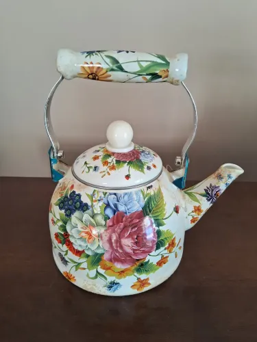 Chaleira esmalte Porcelana 1,5 L