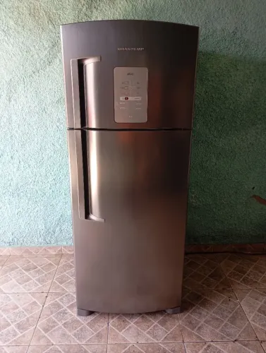 Geladeira Brastemp Frost Free inox 406L semi nova