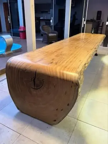 Mesa cascata pequia