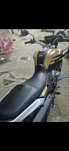Vendo lander 24/24. Único dono.
