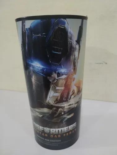 Copo Original Transformes O Despertar Das Feras 600 ml, usado só uma vez