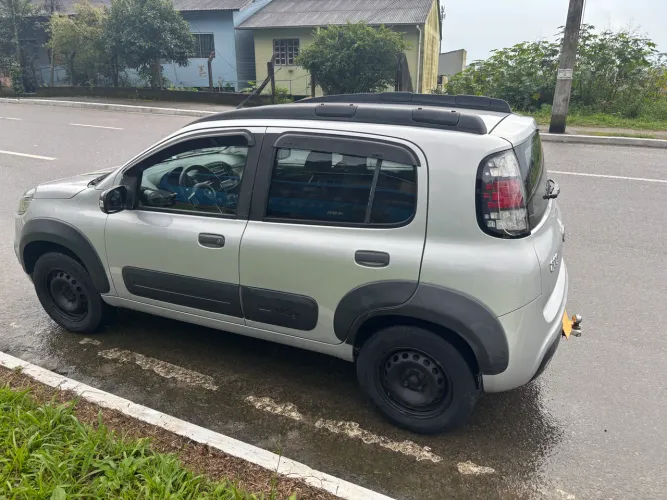Fiat Uno WAY Celeb. 1.0 EVO Fire Flex 8V 5P 2016