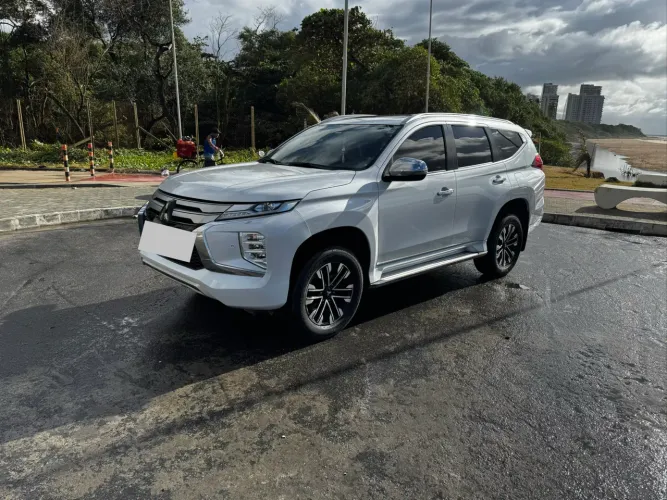 Mitsubishi Pajero Sport HPE 2.4 4X4 Diesel Aut. 2024