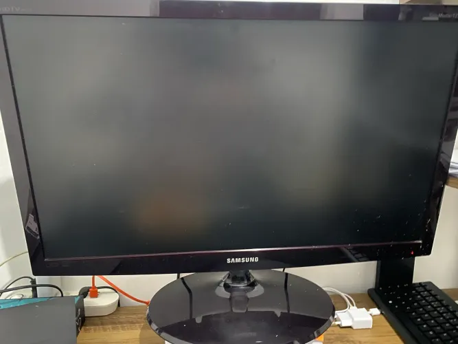 Televisão/Televisor/ Monitor Samsung T27B350