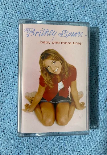 Britney Spears Fita Cassette Baby One More Time (branca)