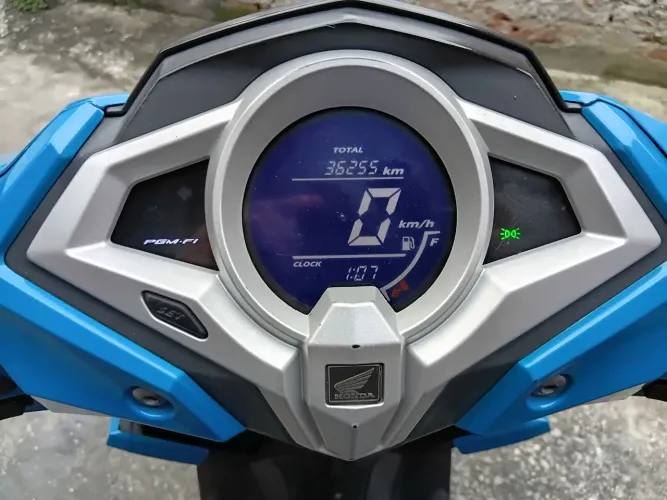 Honda elite 125