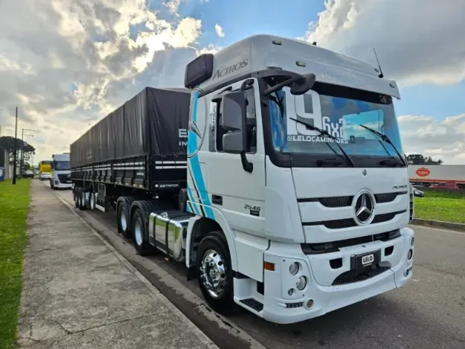 Mb Actros 2546 6x2 Ano 19 Aut + 4 Eixo Graneleiro Estrada 0km Ano 24 14x1.80 s/Pneu 