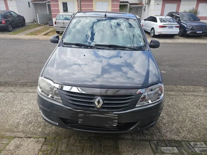 Renault Logan Authentique Hi-flex 1.0 16V 4P 2011